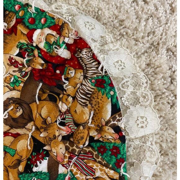Holiday Tree Skirt Fabric Animal Pattern Handmade Lace Trim - Picture 5 of 7